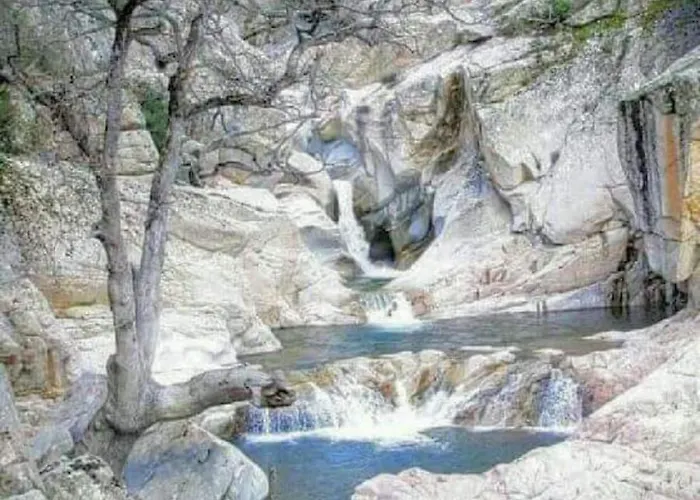 Bau Mela Feriehus Villanova Strisaili