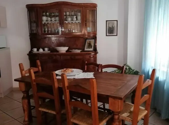 Bau Mela Feriehus Villanova Strisaili